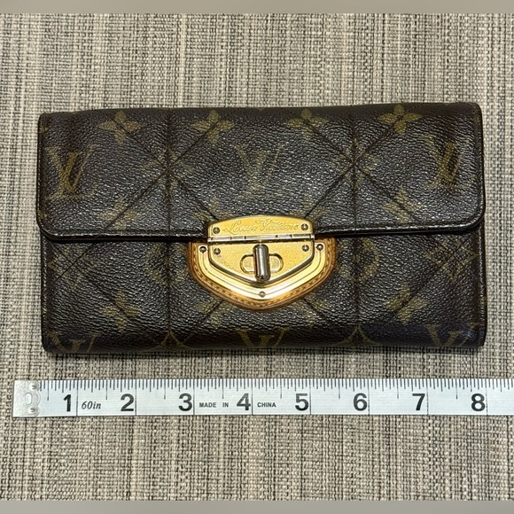 Louis Vuitton Etoile GM Quilted Monogram Wallet - Picture 14 of 14